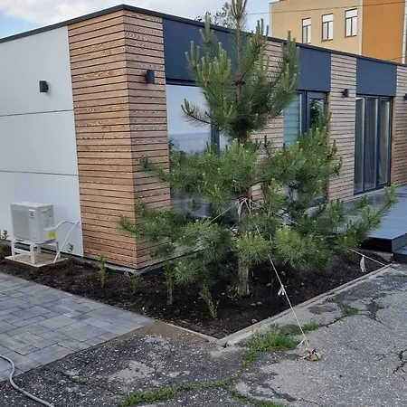 База отдыха  Хуторок Дофиновка Дом отдыха *