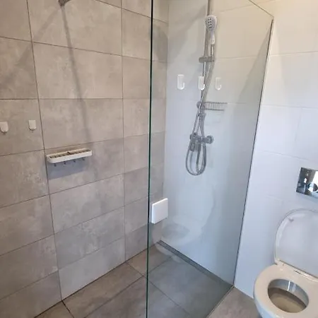 Holiday home База Отдыха «Хуторок Дофиновка»